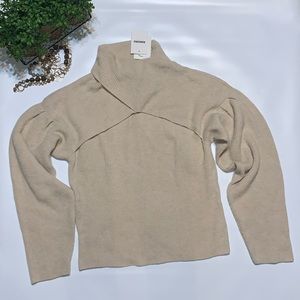 Nanushka size small sweater cream color